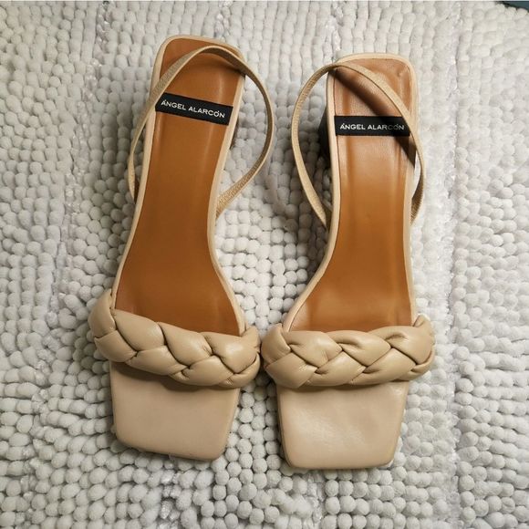 Anthropologie Angel Alarcon Puffy Braid Heeled Slingback Sandals Sz 39(8.5) - Picture 1 of 10